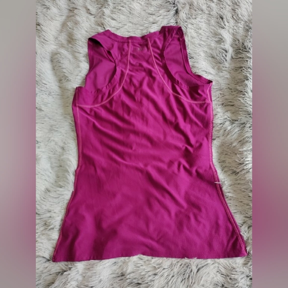 Ladies Under Armour Heat Gear Tank - Picture 2 of 5